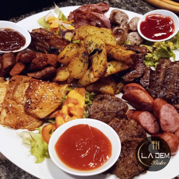 Deluxe meat platter