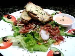 Salad Camembert